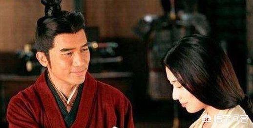 林俊杰疑恋情曝光,如果用林俊杰的一句歌词来公布恋情的话,你们会选哪一句? 林俊杰疑恋情曝光,如果用林俊杰的一句歌词来公布恋情的话,你们会选哪一句?