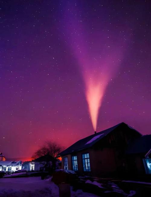 漠河北极村再现极光,7月漠河北极村能看极光吗?