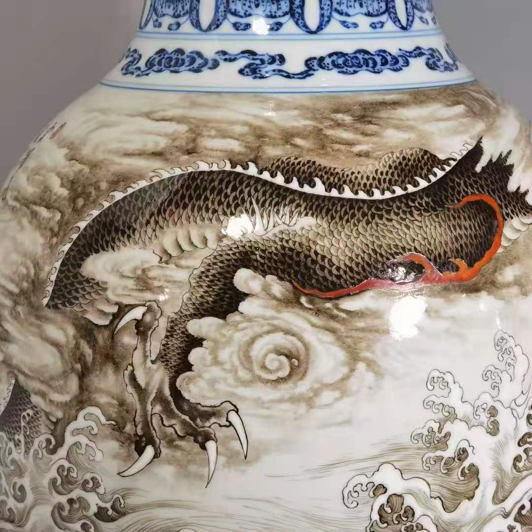 求废瓶学生拒收捐款,收废品捐款很多大学生的那个老人叫什么