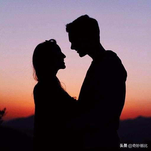 丈夫出轨闺蜜转60万,闺蜜老公出轨偷吃我该告诉她真相吗？