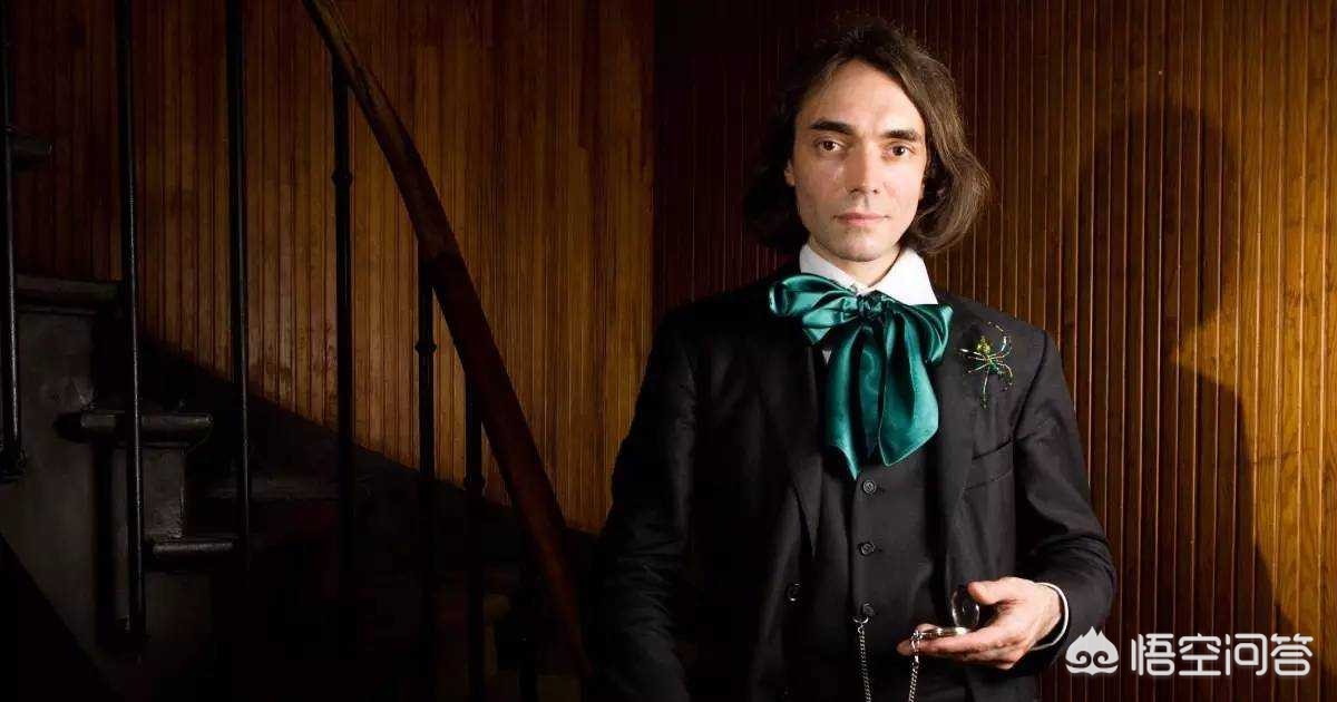 马克龙3日至5日访华,法国总统马克龙宣布4月访华，他为什么被人们称为“铁腕领袖”？