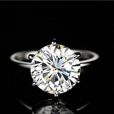 1万8买钻戒回收仅180,钻戒回收是怎么算价钱的？