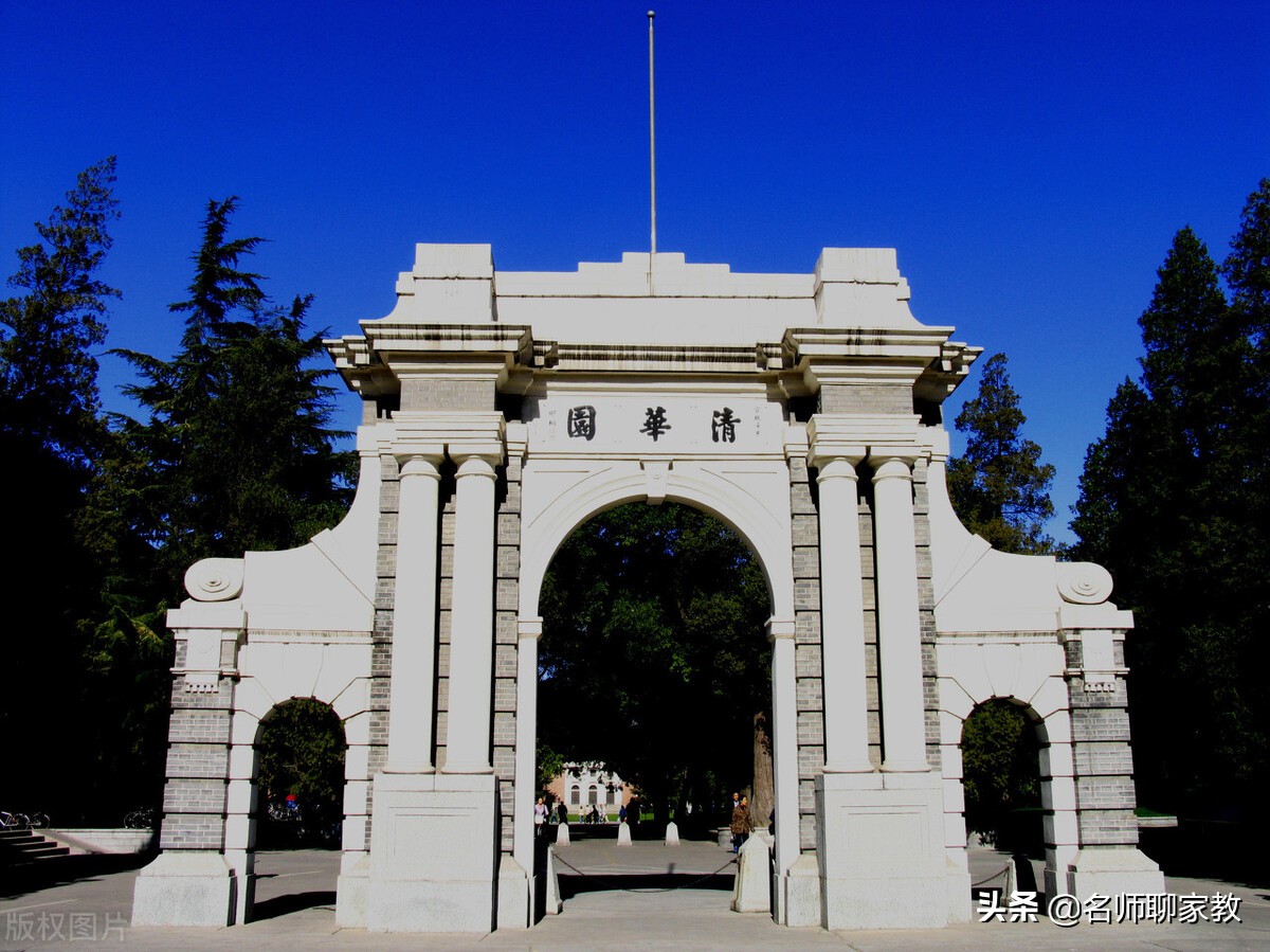 100名遭绑学生已获救,100名学生参加社会实践，高年级两人一组，低年级学生三人一组，一共有41组。高、低年级学生各有多少？