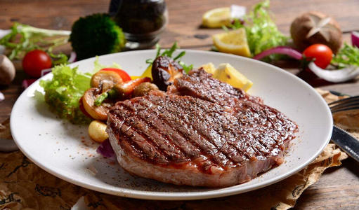 海底捞给狗过生日,海底捞给狗过生日送什么