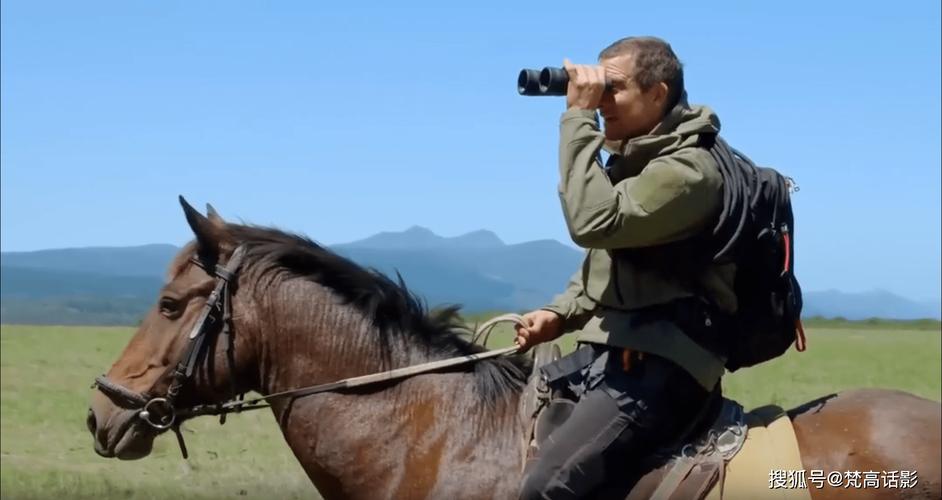 荒野求生赛立案侦查,如果一个人在荒野遇难,为了生存他不小心吃了重点保护动物(本人不知道),被救后他该如何定罪?
