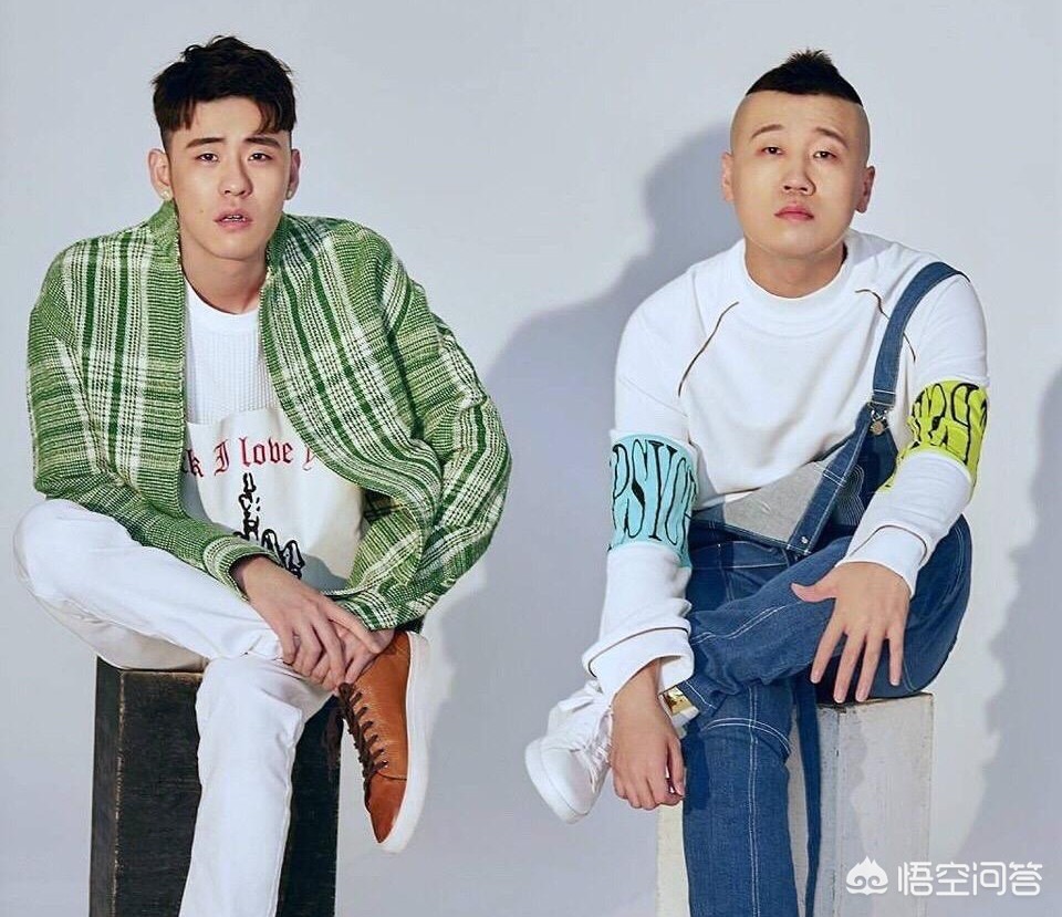 郭德纲相声被举报,郭德纲称“有相声同行向反邪教组织举报张云雷”,这是什么操作? 郭德纲相声被举报,郭德纲称“有相声同行向反邪教组织举报张云雷”,这是什么操作?