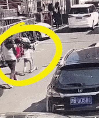 女童骑滑板被撞死,女孩有必要学滑板吗？