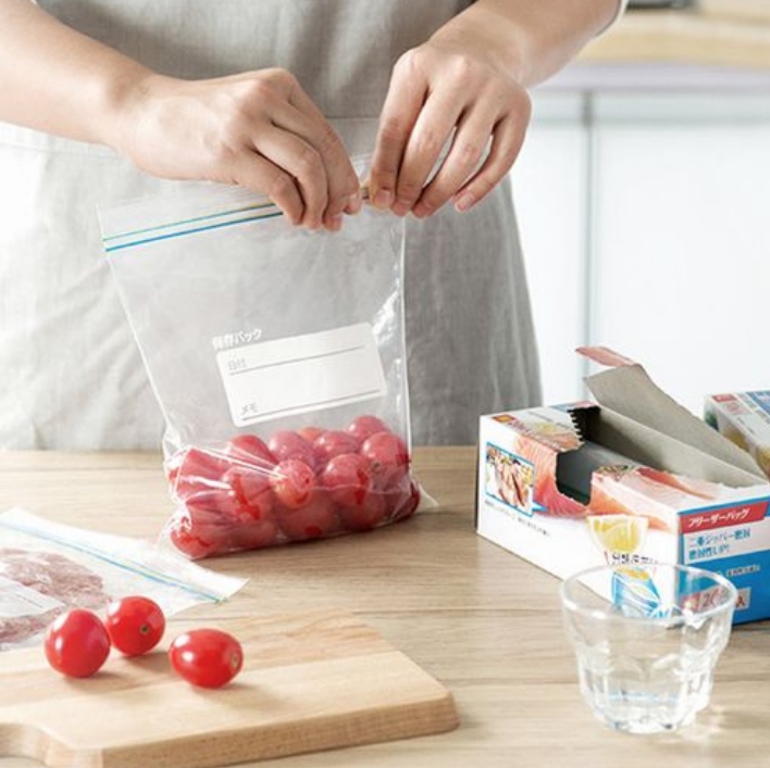 把10岁儿子塞真空袋,真空压缩袋可以装娃娃吗？