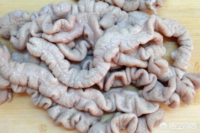 鸭子填油脂当大鹅卖,用猪油喂鸭子长势好吗？