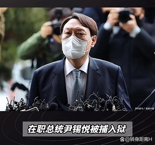 韩国判一日企赔1亿,“自掏腰包”代日企赔偿,又是亲自访日,韩国总统怎么了?