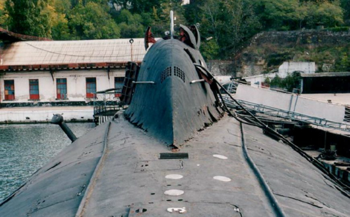 台自制潜艇被爆失灵,牛人自制潜艇