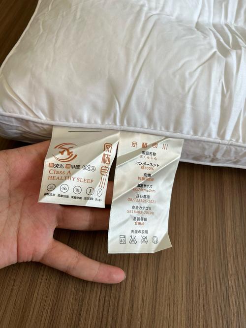 曝酒店枕头用10年,酒店枕芯填充物是什么?