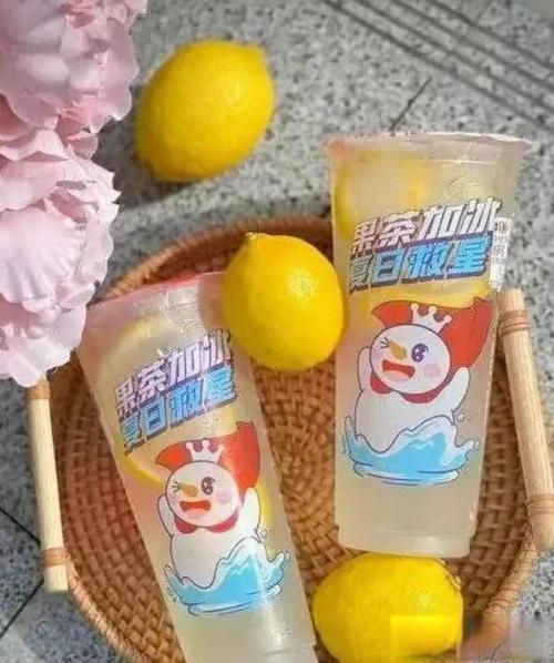 蜜雪柠檬水美国卖14,蜜雪冰城一杯柠檬水大约有多少?