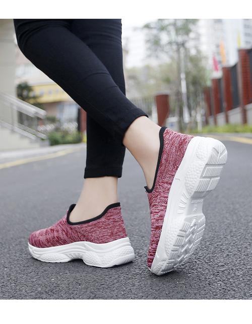 人脚一双100码大鞋,一百码的鞋