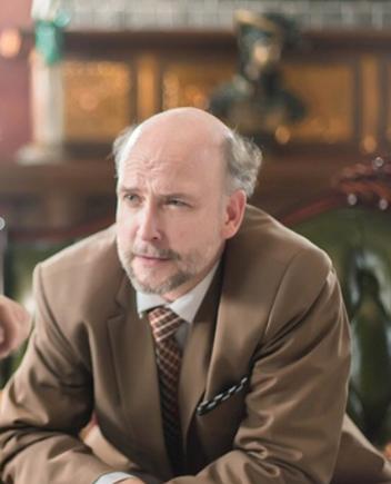 46岁演员詹姆斯自杀,影星詹姆斯