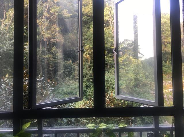 出游把娃托付给保安,要外出旅行几天，家中如何防盗？