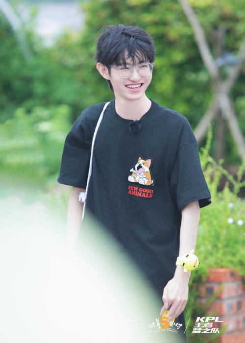 一诺暂时告别赛场,一诺把队友全杀了是哪场比赛