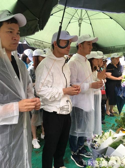 失恋纵火判3年6个月,失恋犯法吗