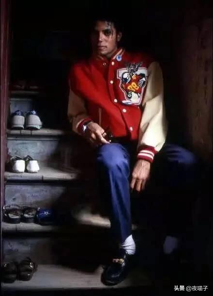 台湾快有事了日没来,迈克尔杰克逊为什么没有来中国内地开演唱会啊？