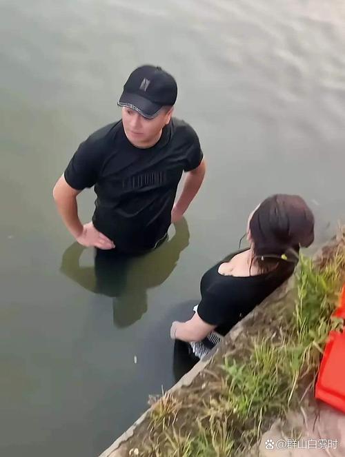3孩妈妈跳水救人,3孩妈妈跳水救人视频