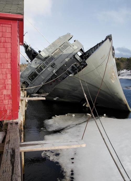 载超200人船只倾覆,船只倾覆60人死亡