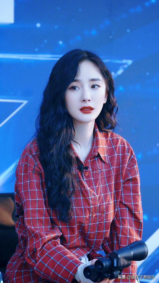 女星儿子在餐厅打工,和明星近距离的工作有哪些? 女星儿子在餐厅打工,和明星近距离的工作有哪些?